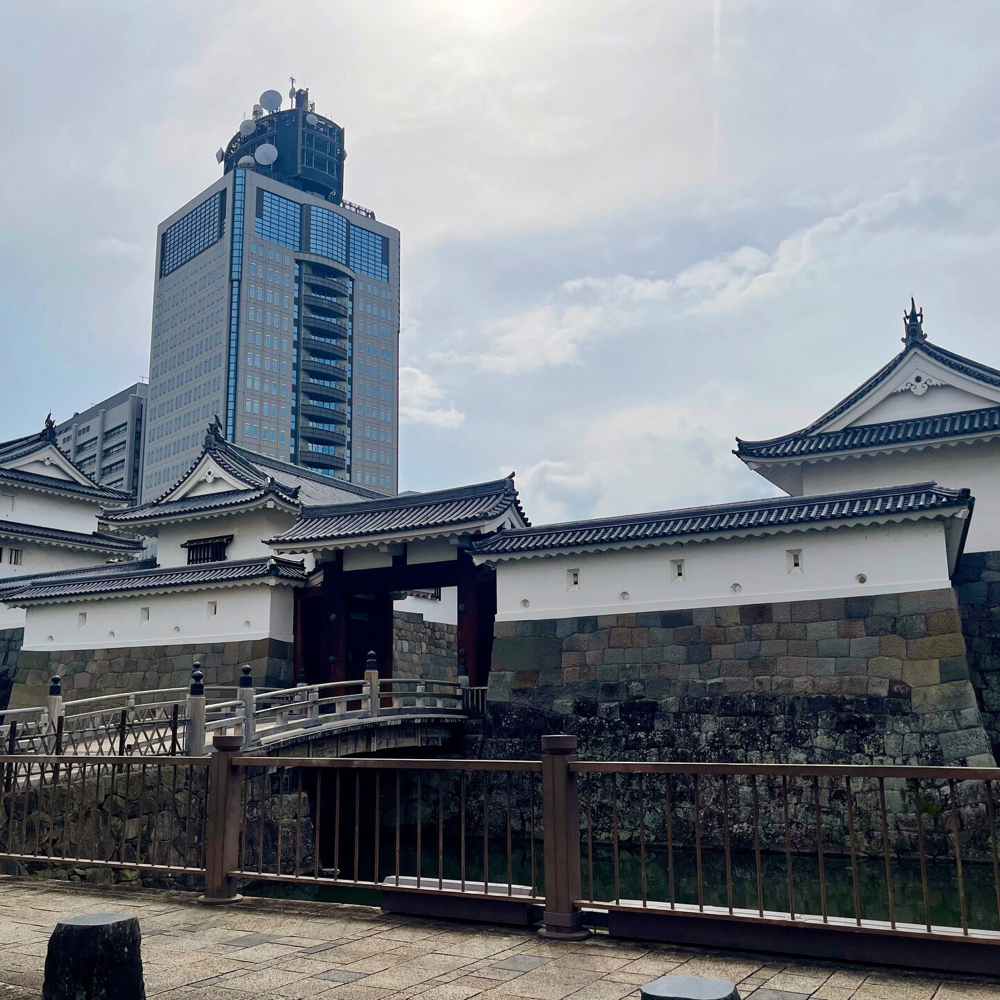 🏯